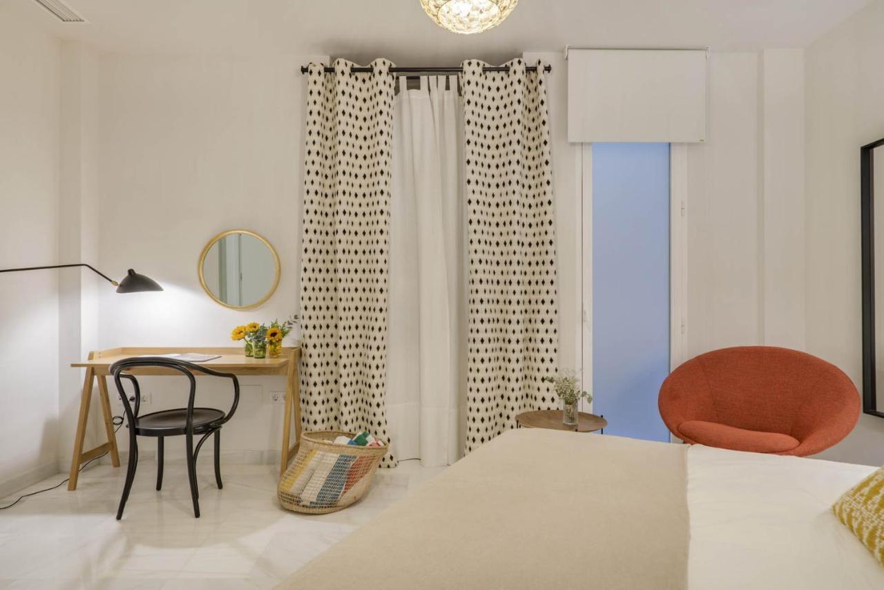 Larios Suites In Malaga By Solaga Holiday Homes Extérieur photo